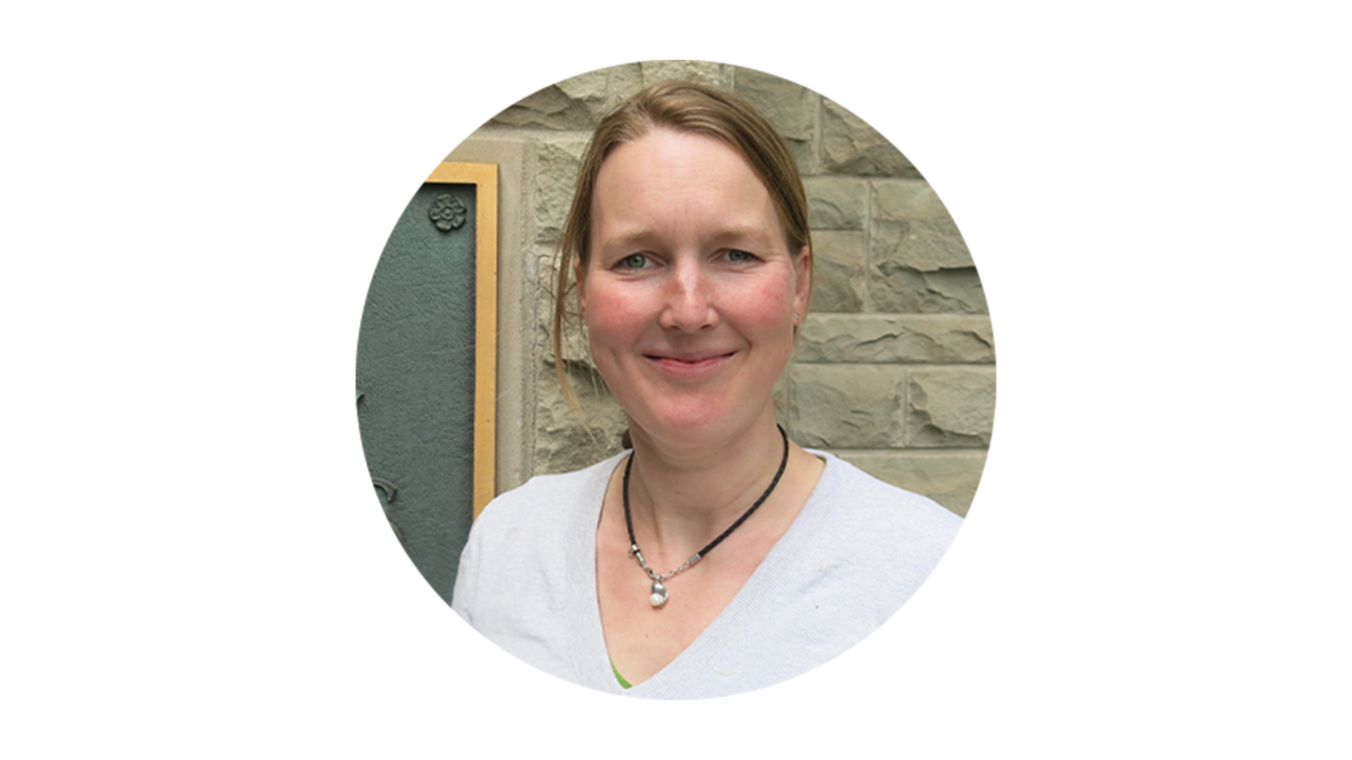 Ilka Heinemann-Headshot